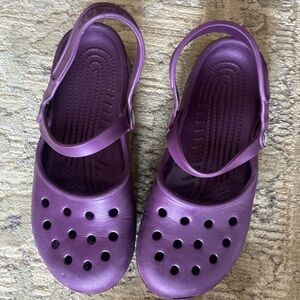 CROCS Purple Crocs with Heel and Mid Strap